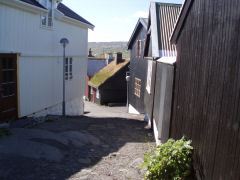 gade i den gamle bydel i Torshavn