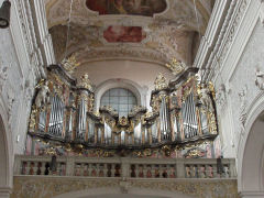 orgel i kirke